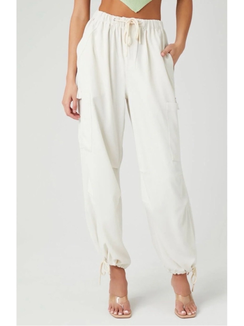 NWT Women's Cream Drawstring Cargo Wide-Leg Pants Size XS 😍